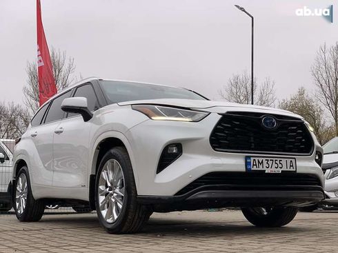 Toyota Highlander 2024 - фото 11