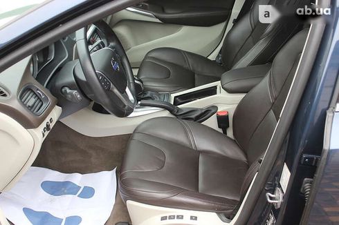Volvo V40 2015 - фото 30