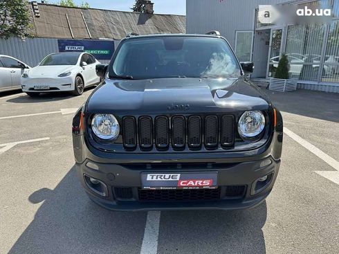 Jeep Renegade 2017 - фото 8