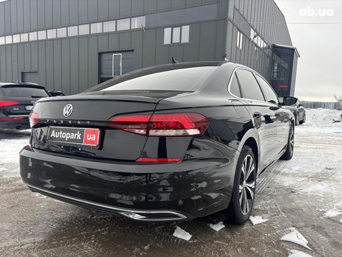 Volkswagen Passat 2020 черный - фото 7