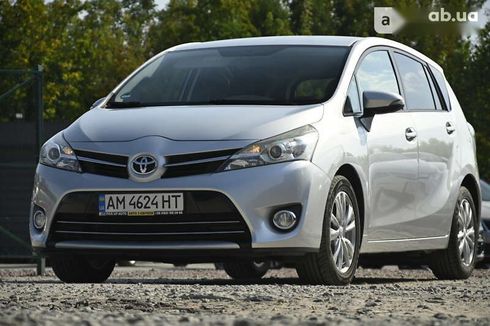 Toyota Verso 2015 - фото 5