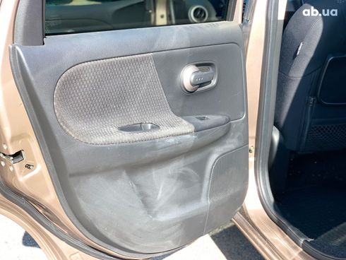 Nissan Note 2006 коричневый - фото 17