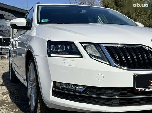 Skoda Octavia 2020 - фото 9