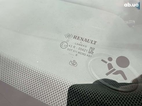 Renault Clio 2016 - фото 5