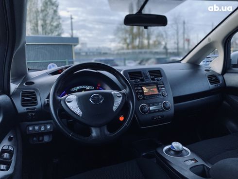 Nissan Leaf 2015 серебристый - фото 17