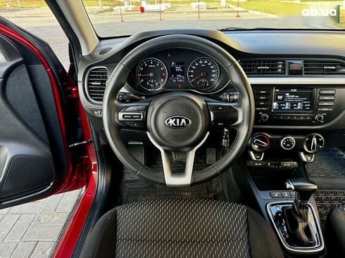 Kia Rio 2018 - фото 24