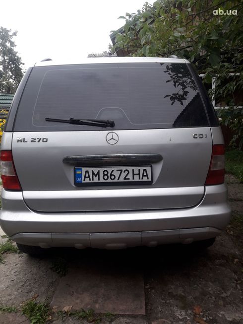 Mercedes-Benz M-Класс 2004 серебристый - фото 6