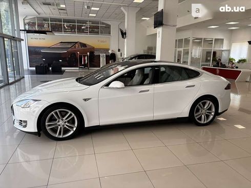 Tesla Model S 2015 - фото 5