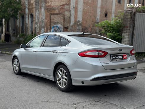 Ford Fusion 2015 серый - фото 10