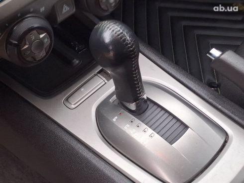 Chevrolet Camaro 2013 желтый - фото 8