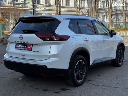 Nissan Rogue 2023 белый - фото 12