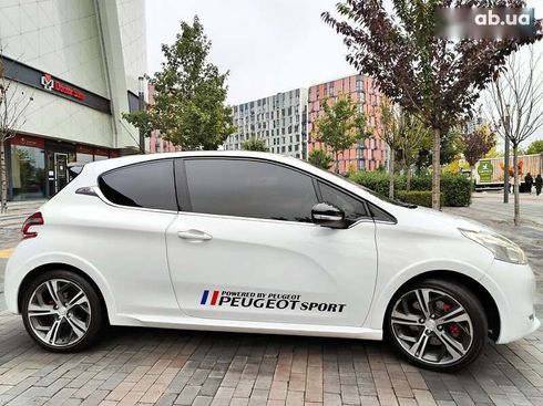 Peugeot 208 2013 - фото 28
