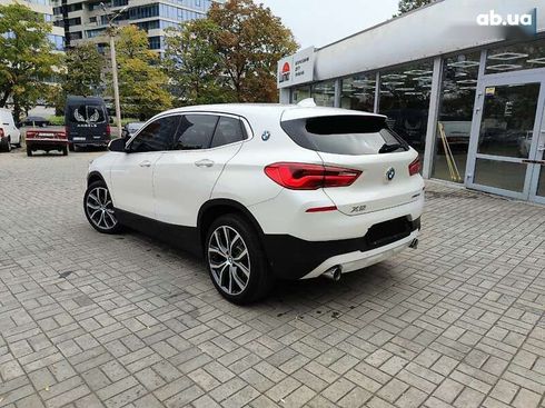 BMW X2 2018 - фото 8