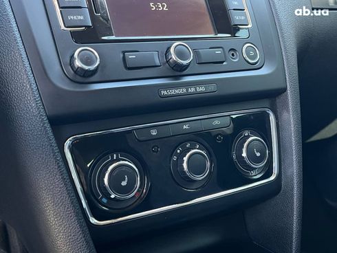 Skoda Superb 2011 черный - фото 9