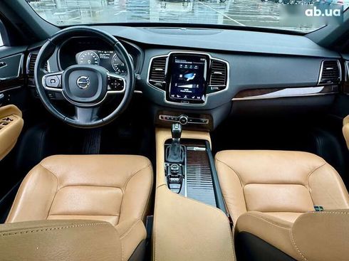 Volvo XC90 2016 - фото 22