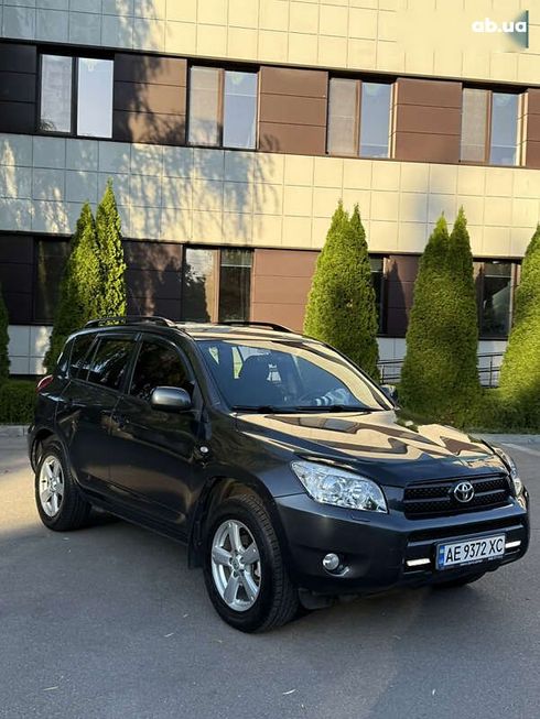 Toyota RAV4 2006 - фото 5