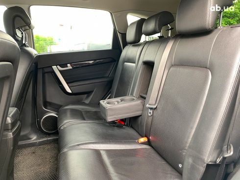 Chevrolet Captiva 2014 белый - фото 29