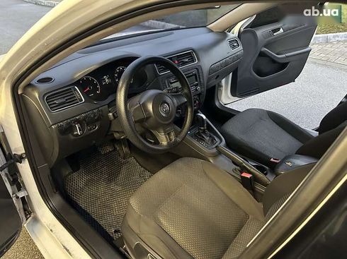 Volkswagen Jetta 2012 - фото 24