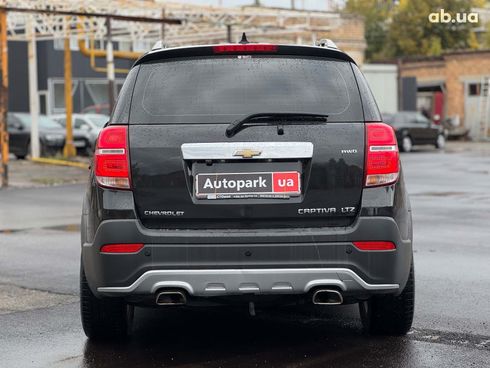 Chevrolet Captiva 2015 черный - фото 10