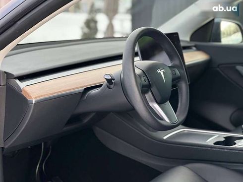 Tesla Model Y 2022 - фото 10