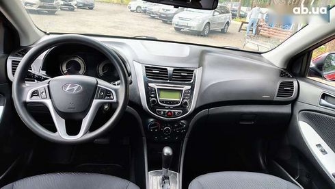Hyundai Accent 2011 - фото 16