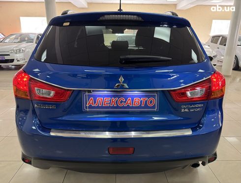 Mitsubishi Outlander 2015 синий - фото 3