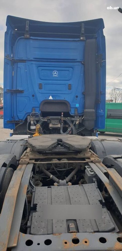 Mercedes-Benz Actros 2013 - фото 6