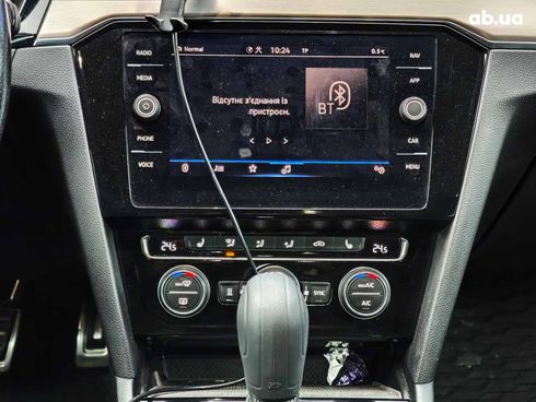 Volkswagen passat alltrack 2020 белый - фото 21