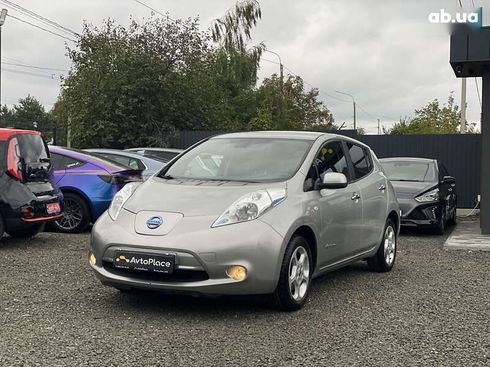 Nissan Leaf 2017 - фото 12