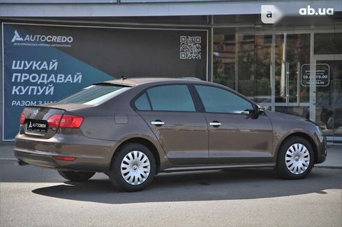 Volkswagen Jetta 2012 - фото 4