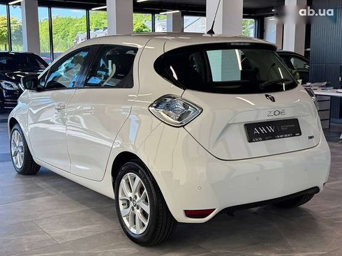 Renault Zoe 2019 - фото 11