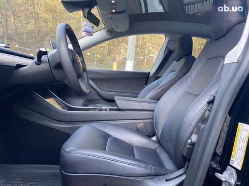 Tesla Model Y 2020 - фото 18