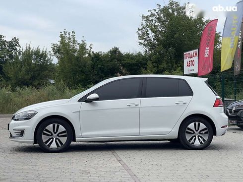 Volkswagen e-Golf 2020 - фото 12