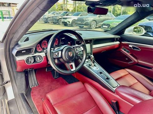 Porsche 911 2017 - фото 27