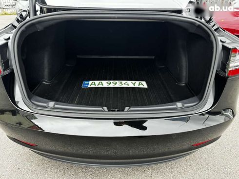 Tesla Model 3 2021 - фото 16