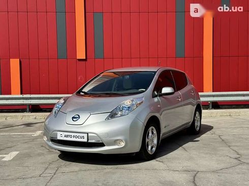 Nissan Leaf 2011 - фото 4
