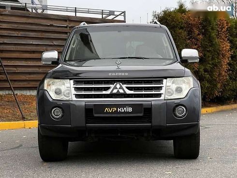 Mitsubishi Pajero Wagon 2009 - фото 6