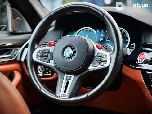 BMW M5 2019 - фото 28
