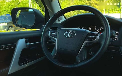 Toyota Land Cruiser 2016 - фото 20