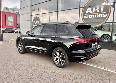 Volkswagen Touareg 2023 - фото 12