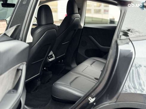 Tesla Model Y 2024 - фото 15