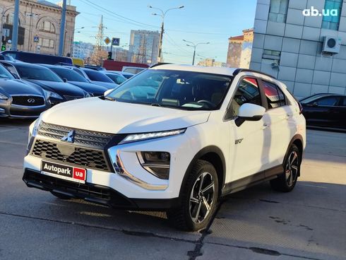 Mitsubishi Eclipse Cross 2021 белый - фото 33