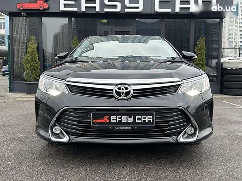 Toyota Camry 2017 - фото 15