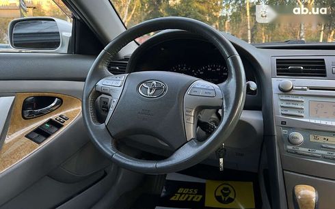 Toyota Camry 2006 - фото 12