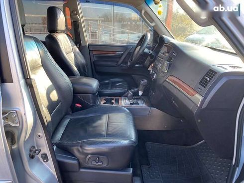 Mitsubishi Pajero Wagon 2008 - фото 25