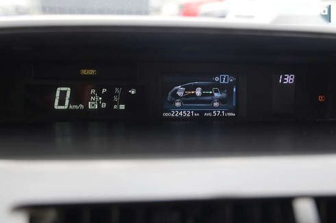 Toyota Prius 2016 - фото 17