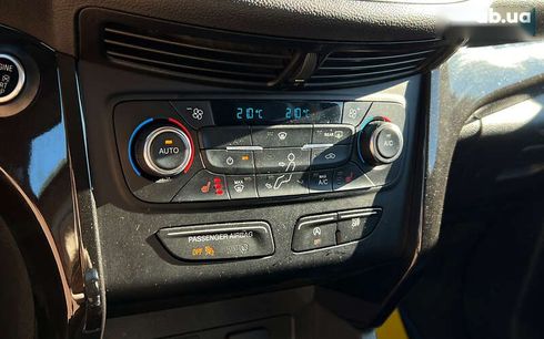 Ford Escape 2017 - фото 15