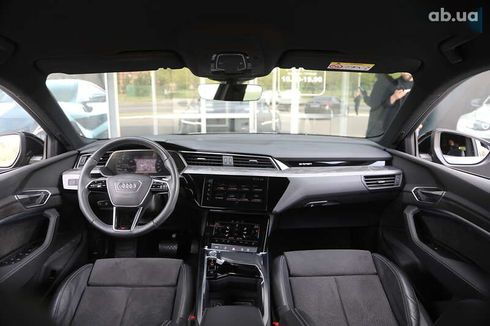 Audi E-Tron 2020 - фото 10