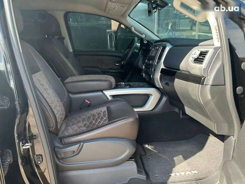 Nissan Titan 2018 - фото 15