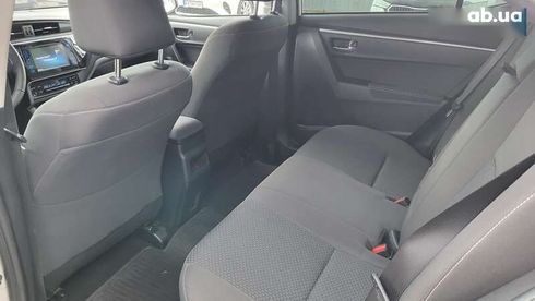 Toyota Corolla 2018 - фото 18